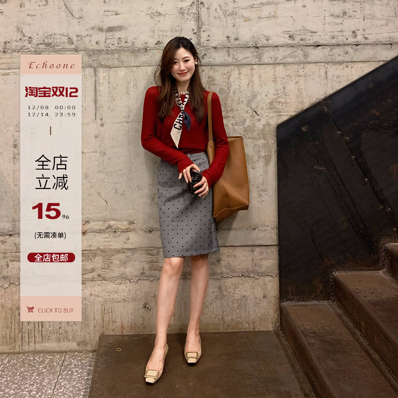 Echoone 小小女人味 朱樱红毛衣植绒波点半身裙女复古时髦两件套