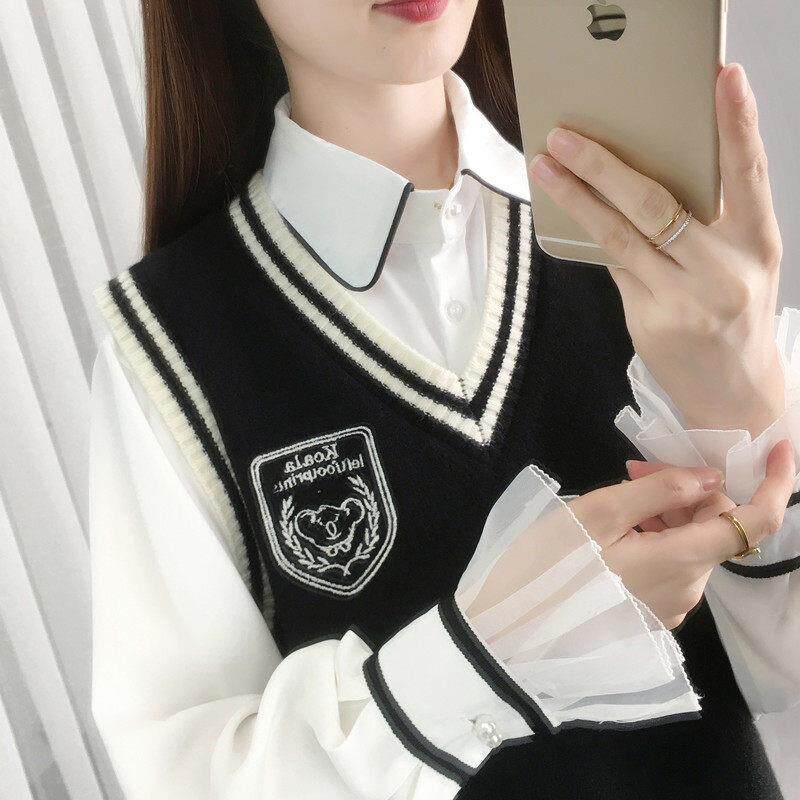 针织马甲女春秋外穿2025年新款宽松V领坎肩无袖女士毛衣马夹背心