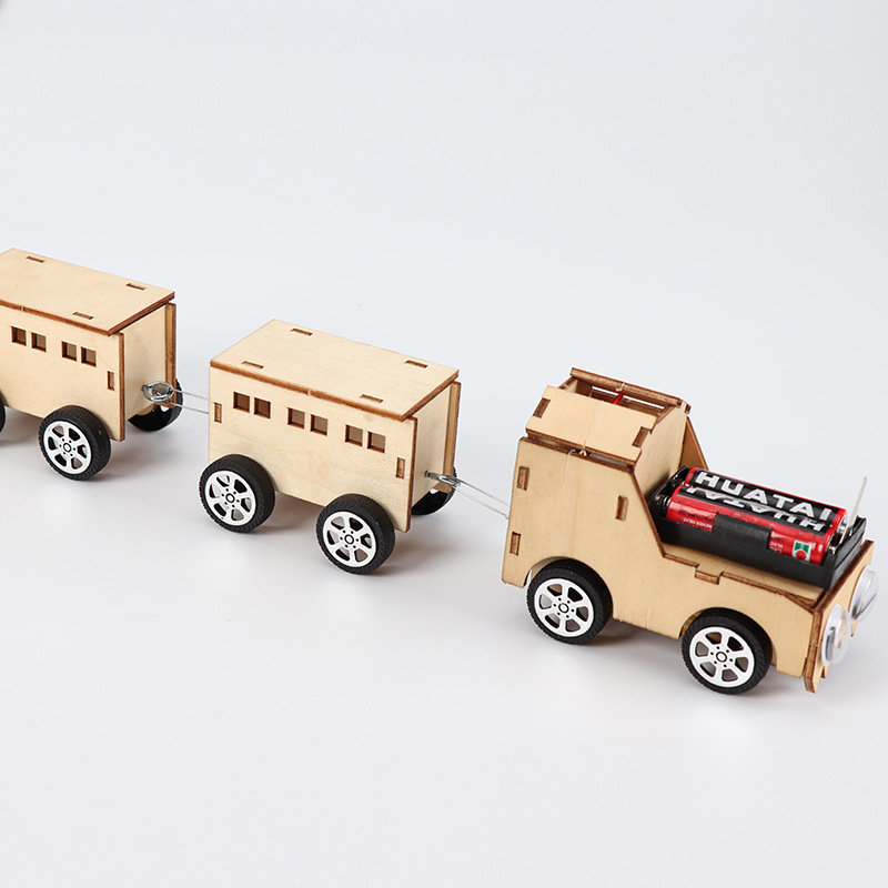 电动小火车科技创意木制DIY小