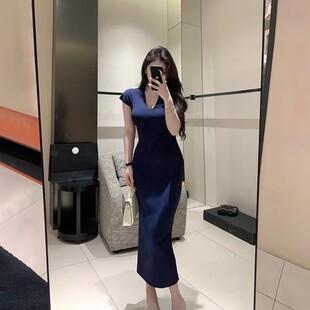 林关关藏蓝色短袖针织连衣裙法式气质高级感包臀裙欧若风穿搭长裙