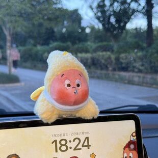 汽车人女星星小超人摆件车中控台玩偶车载装饰内趴屏幕马路鲨手趴