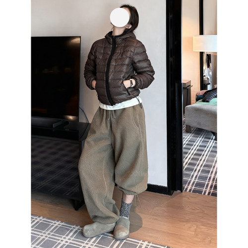 90白鸭绒合身连帽拉链羽绒服外套