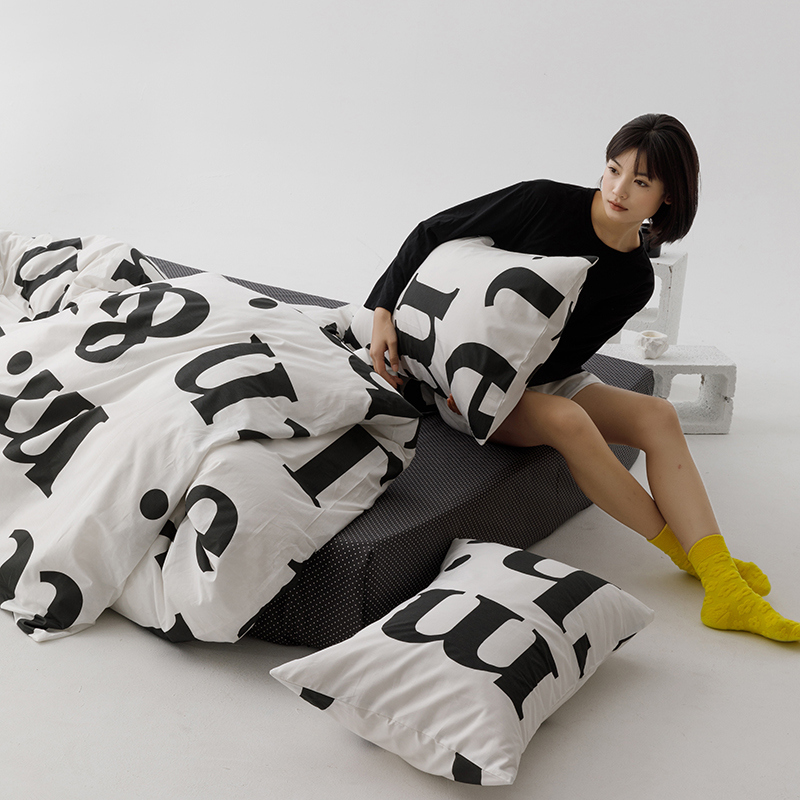 全棉简约黑白学生床上三件套床笠0.9E宿舍1.2m被套四件套纯棉 男