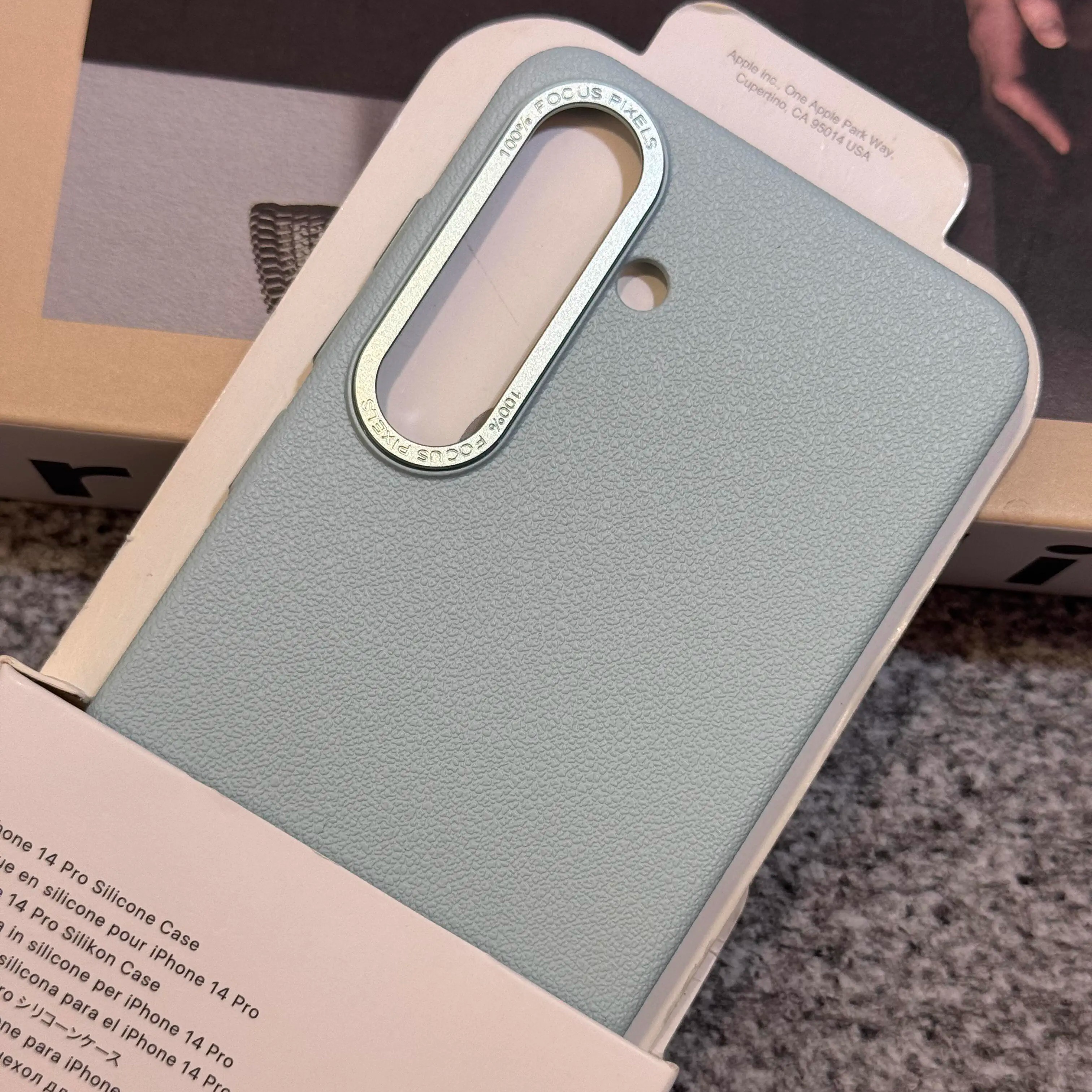 三星S25系列浅绿色荔枝纹手机壳