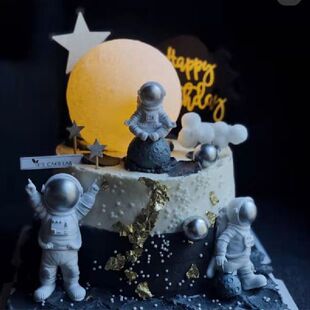 3Pcs Astronaut Model Moon Light Resin Astronaut Statue
