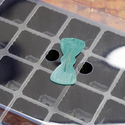 24-Hole Home Garden Balcony Nursery Seedling Tray Plant Grow