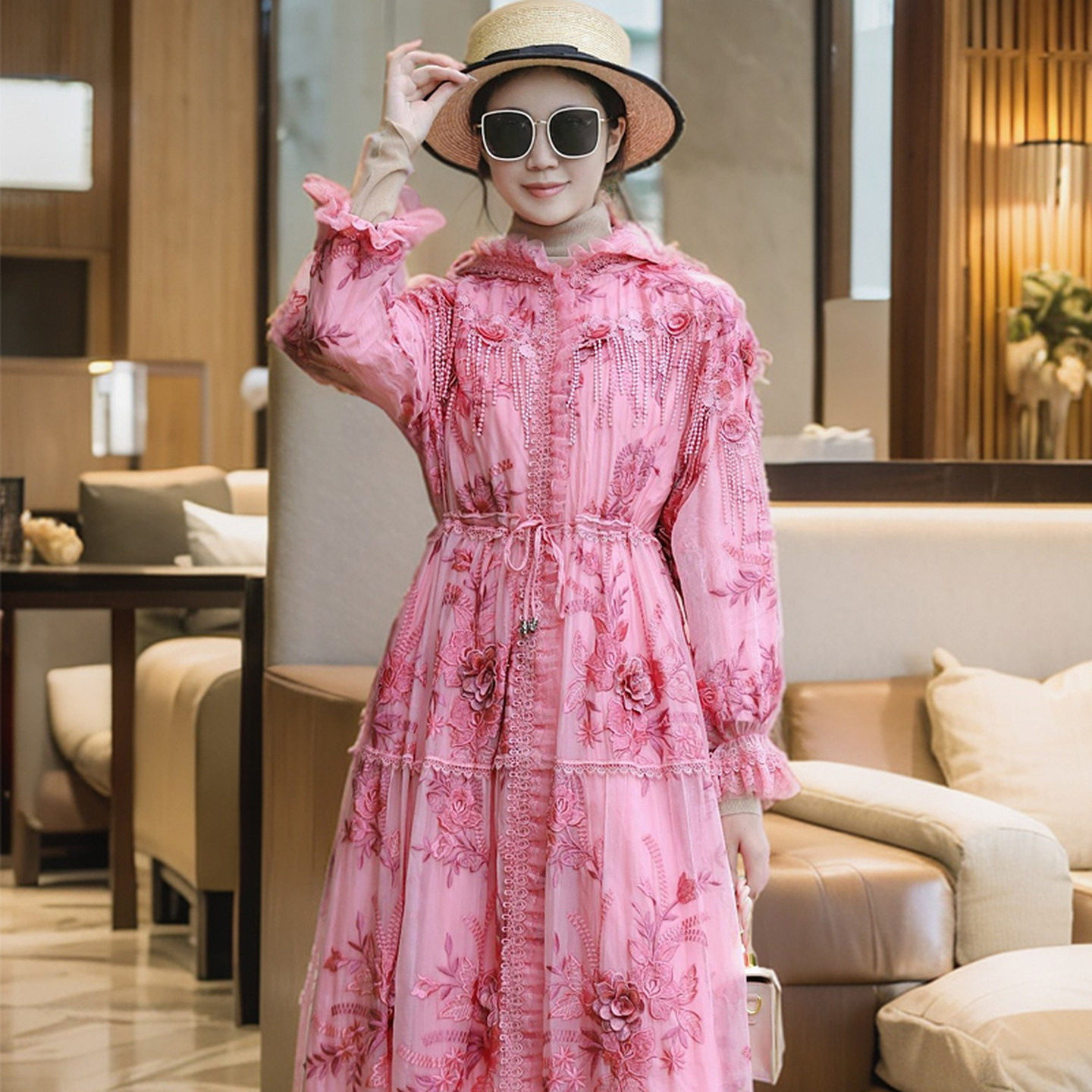 虫音桑蚕丝棉服女高端轻奢气质时尚减龄流苏刺绣轻薄保暖棉衣外套