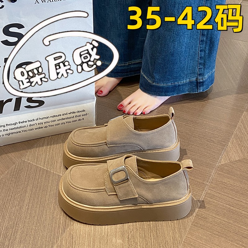 踩屎感大码4142厚底乐福勃肯鞋女