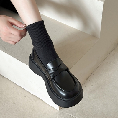 踩屎感黑色小皮鞋女英伦风乐福鞋