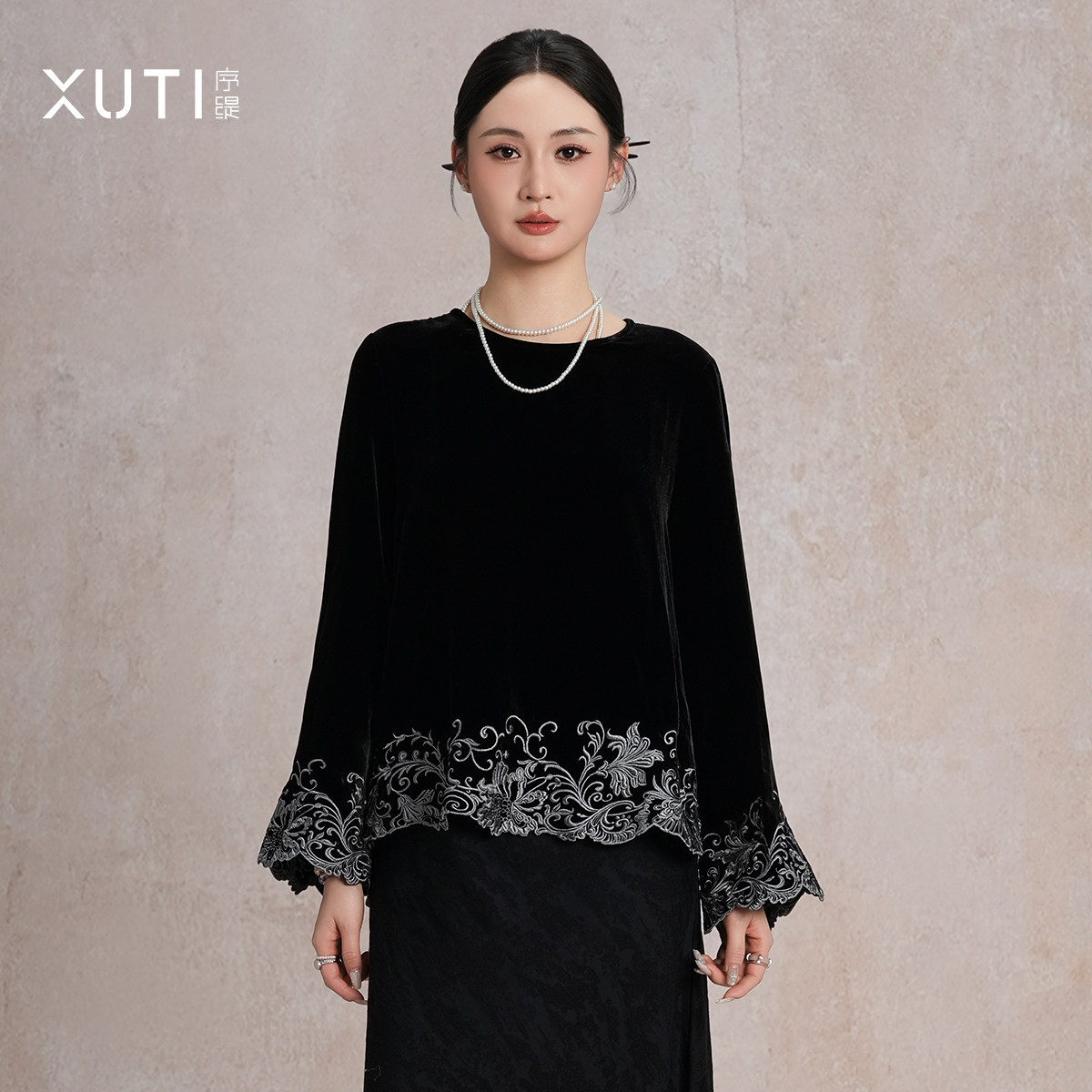 序缇质造『绒花』新中式桑蚕丝真丝丝绒上衣女春季新款H66-190