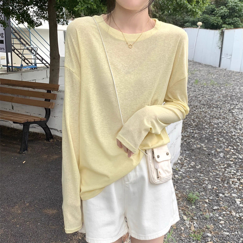 漂亮纯欲风松弛慵懒风糖果色防晒T恤女薄款夏季微透圆领宽松0424d