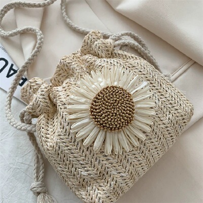 2022 New Straw Bag Women Hand-Woven Handbag Summer Cute