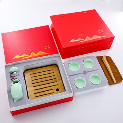 Kiln the kitchen a pot of tea board four ceramic tea set fur