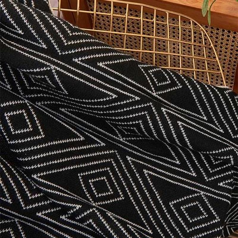Nordic Style Knitted Warm Throw Blanket Black White Double-S