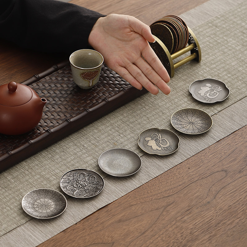 日式仿古铜小杯垫合金隔热茶杯托做旧茶碟功夫茶具配件带收纳架子,餐饮具,杯垫,淘宝优惠券,粉丝福利购,淘宝优惠卷