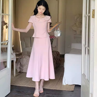 俏皮活泼高级感收腰显瘦气质粉色上衣半身裙子两件套装 女夏季 新款