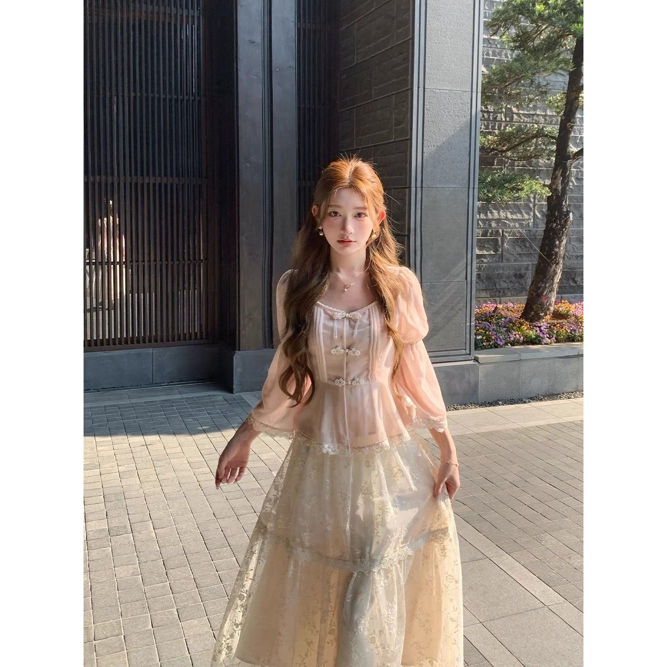 新中式国风粉色套装女2025年春季新款收腰上衣蕾丝半裙温婉两件套