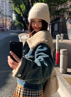 羊毛针织帽女秋冬2025新款百搭保暖护耳显脸小大头围白色毛线帽子