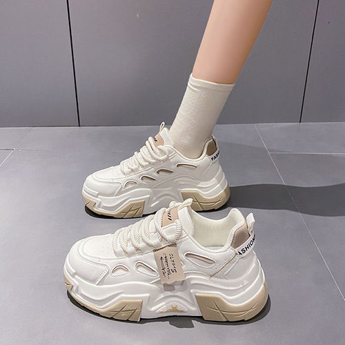 厚底老爹鞋女款2026新款春季百搭软底鞋子女鞋低帮轻便休闲运动鞋