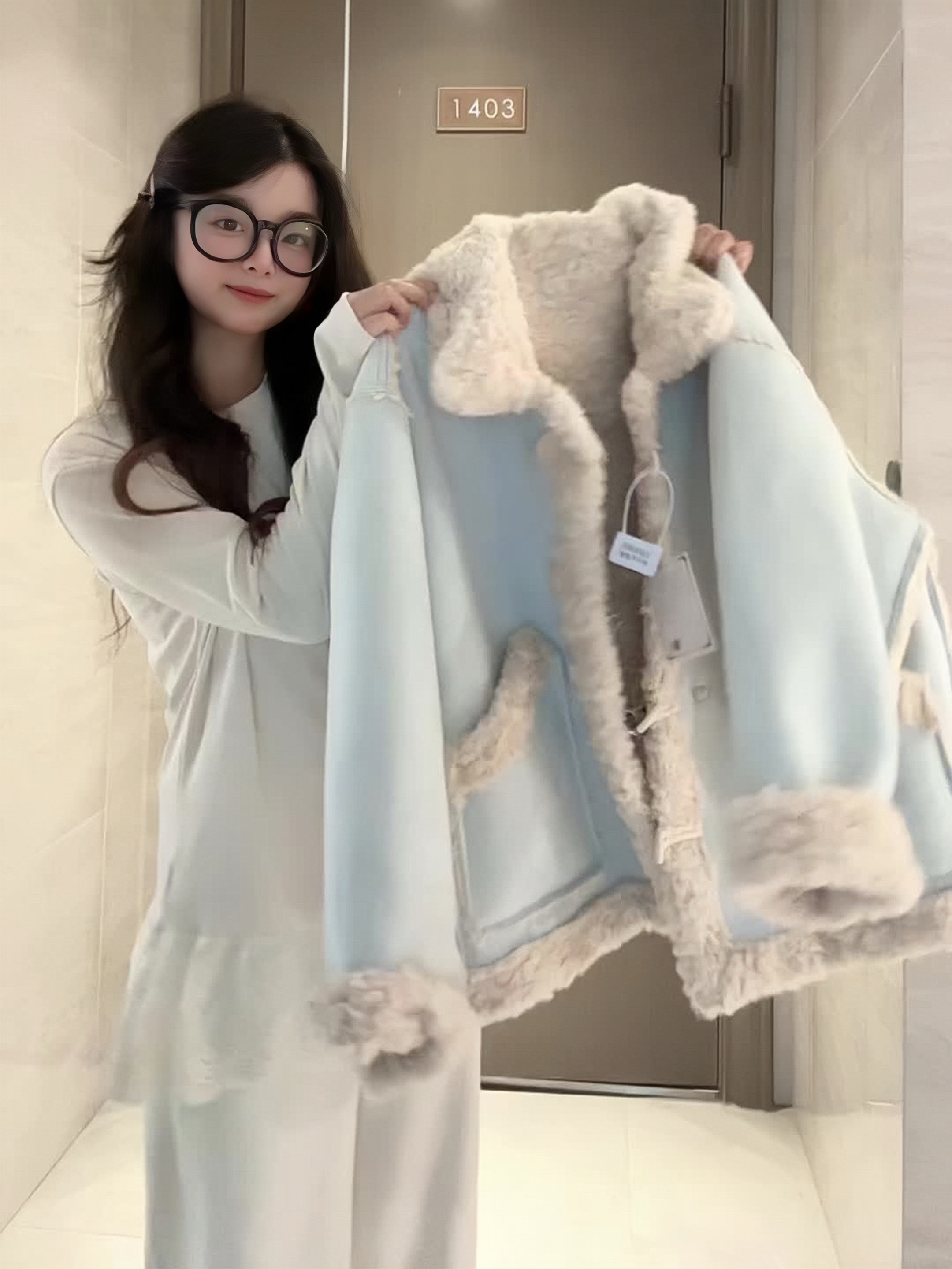 蓝色羊羔毛麂皮外套女秋冬季巨好看冬装加绒厚棉袄韩系穿搭初冬天