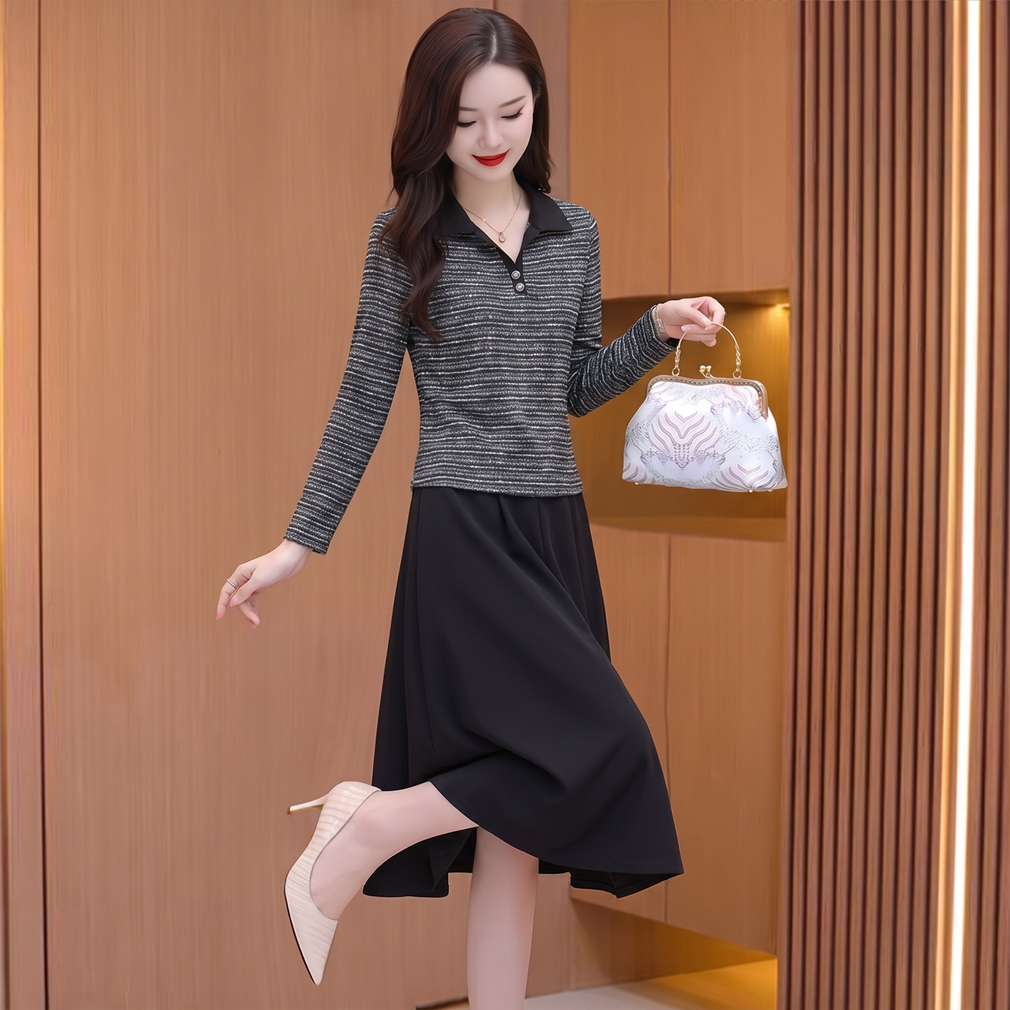 条纹长袖上衣两件套装连衣裙子女秋高端奢华品牌妈妈40岁减龄穿搭