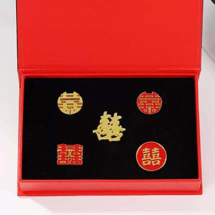 登记照结婚红囍喜字小胸针别针婚礼嘉宾徽章衬衫西服领针领章胸章