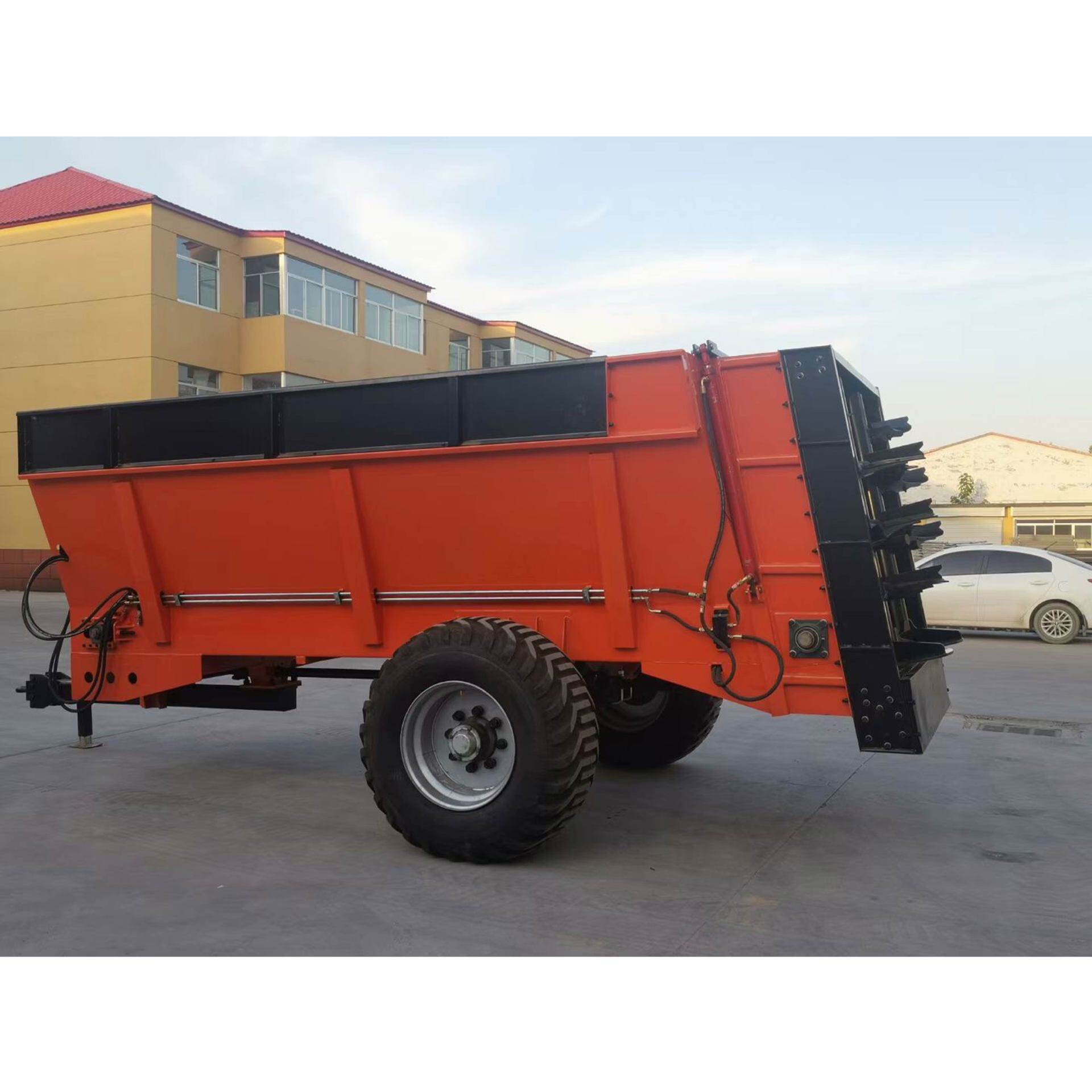 12方双圆盘式农用湿肥撒粪车 大型撒粪牛羊猪粪便机械