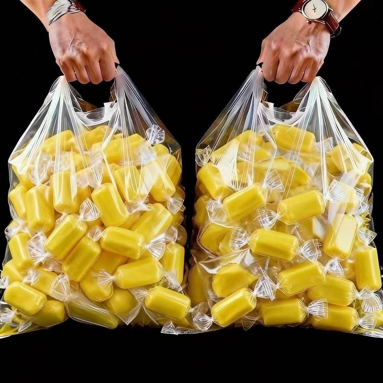 泰国风味榴莲糖特浓榴莲糖水果味榴莲奶糖榴莲味软糖休闲零食批发