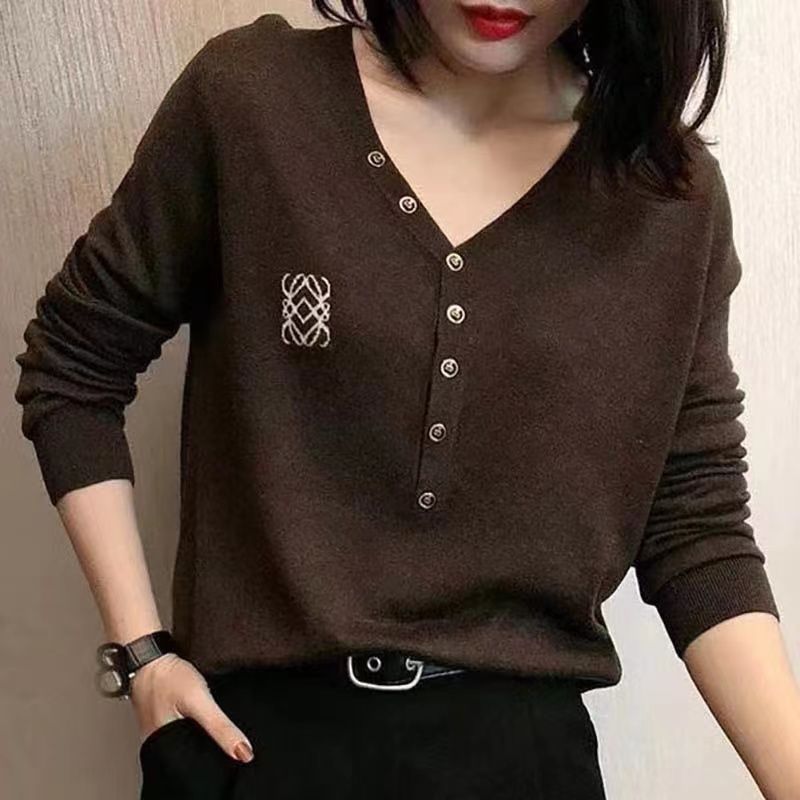 V领长袖显瘦百搭T恤女中年妈妈