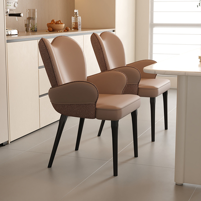 现代都市意式轻奢餐椅家用简约餐桌椅2025新款舒适高级感靠背椅子