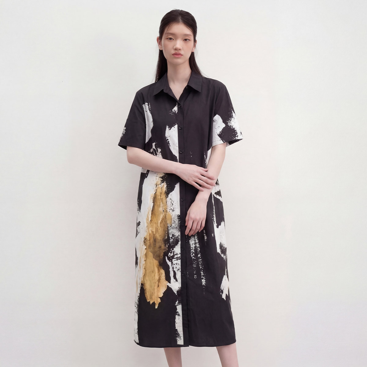 大码衬衫女夏季薄款宽松短袖休闲简约百搭衬衫女图片