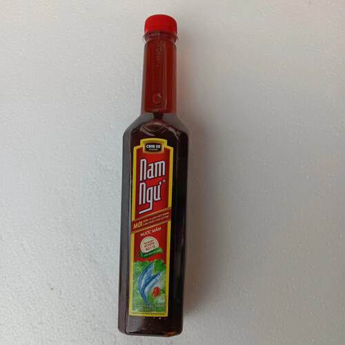 越南鱼露味露Chin su-Nam ngu南渔牌调味品鲜露500ml 塑料瓶装