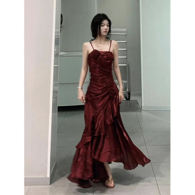 酒红色晚礼服订婚宴会鱼