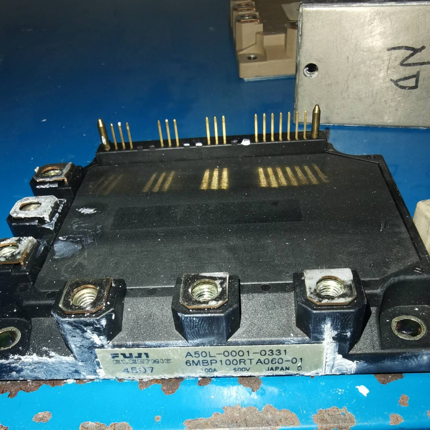 6MBP100RTC060-01 6MBP50RTA060-议价 也可为维修!!