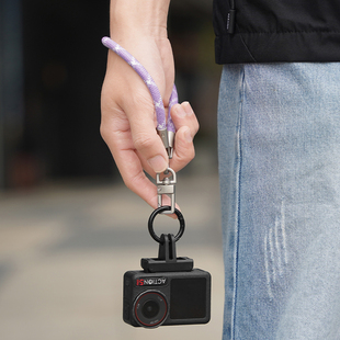 适用于大疆osmo action4/5Pro快拆手绳手腕带 Nano拇指运动相机彩色安全绳磁吸快拆套装相机腕带防丢挂绳配件