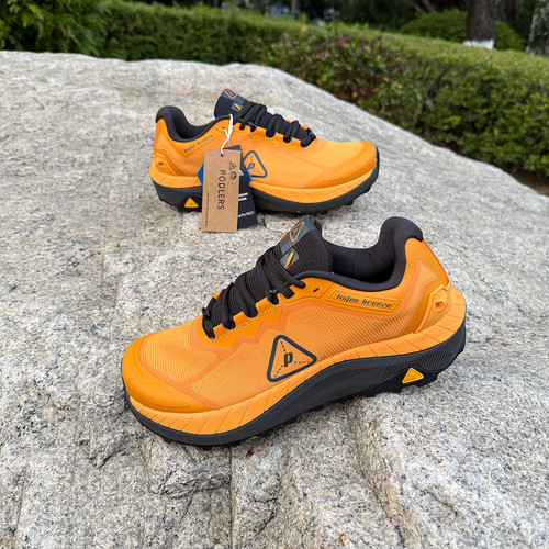 春夏季轻量化透气宽楦越野跑鞋