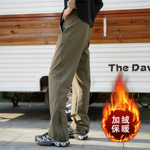 军绿色美式软壳冲锋裤男款秋冬裤脚拉链裤子防水机能户外登山长裤