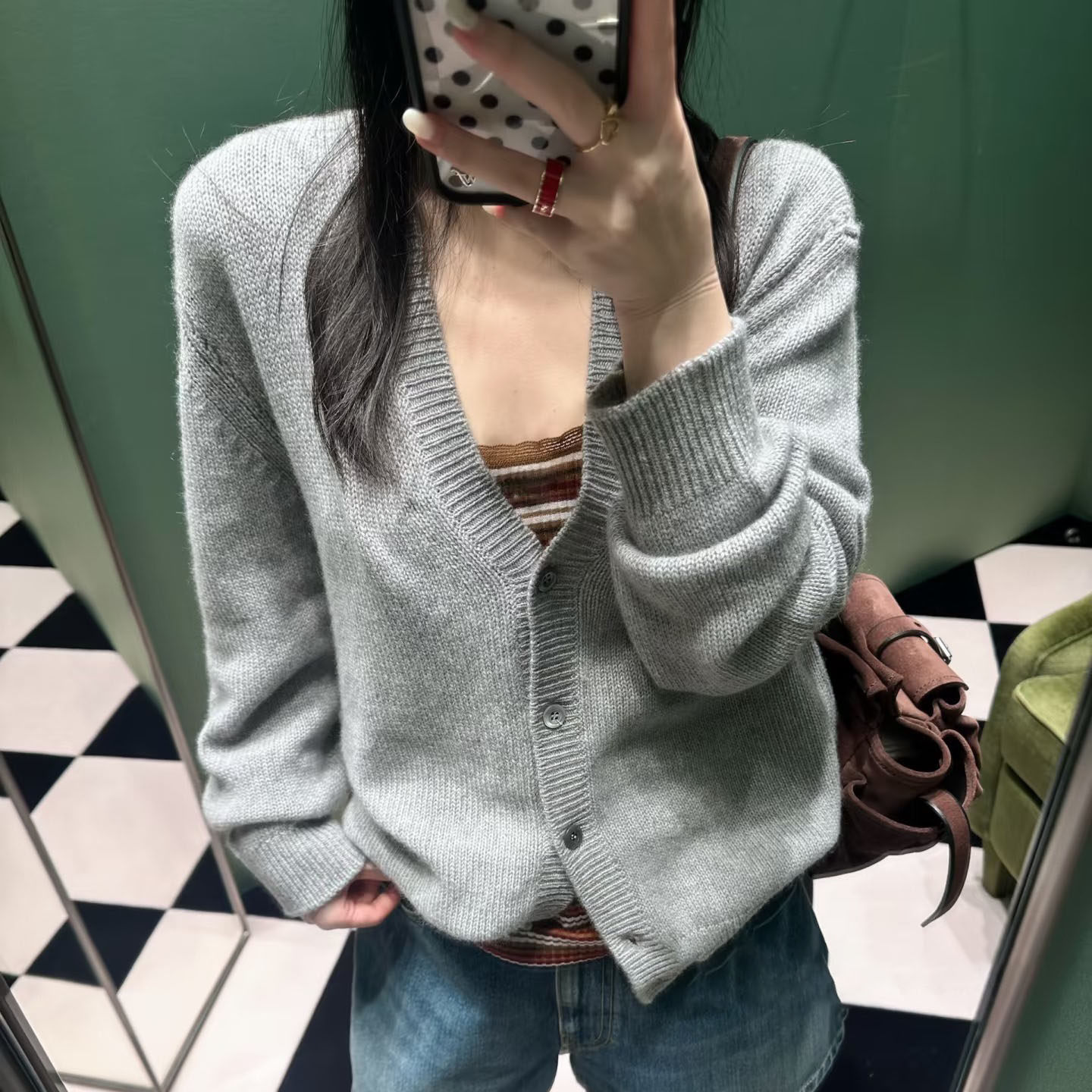 羊绒灰色V领休闲风针织开衫外套