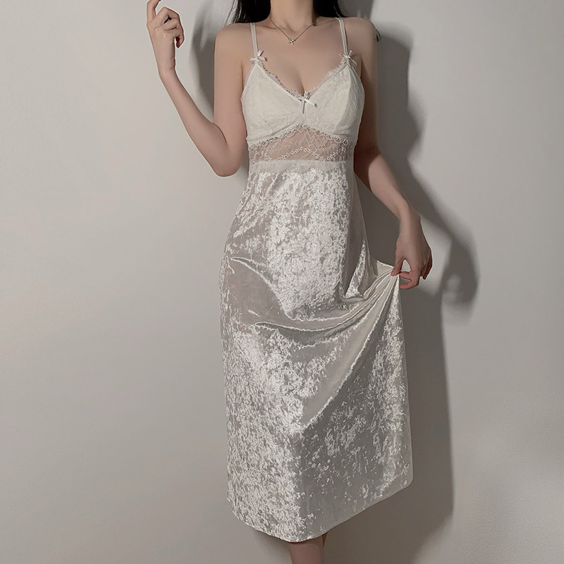 维多利亚性感带胸垫睡衣可外穿长裙丝绒吊带睡裙女秋冬家居服套装