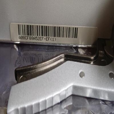 18年SSN4GSCC 全新原装正品，需要的联系私聊！就两块