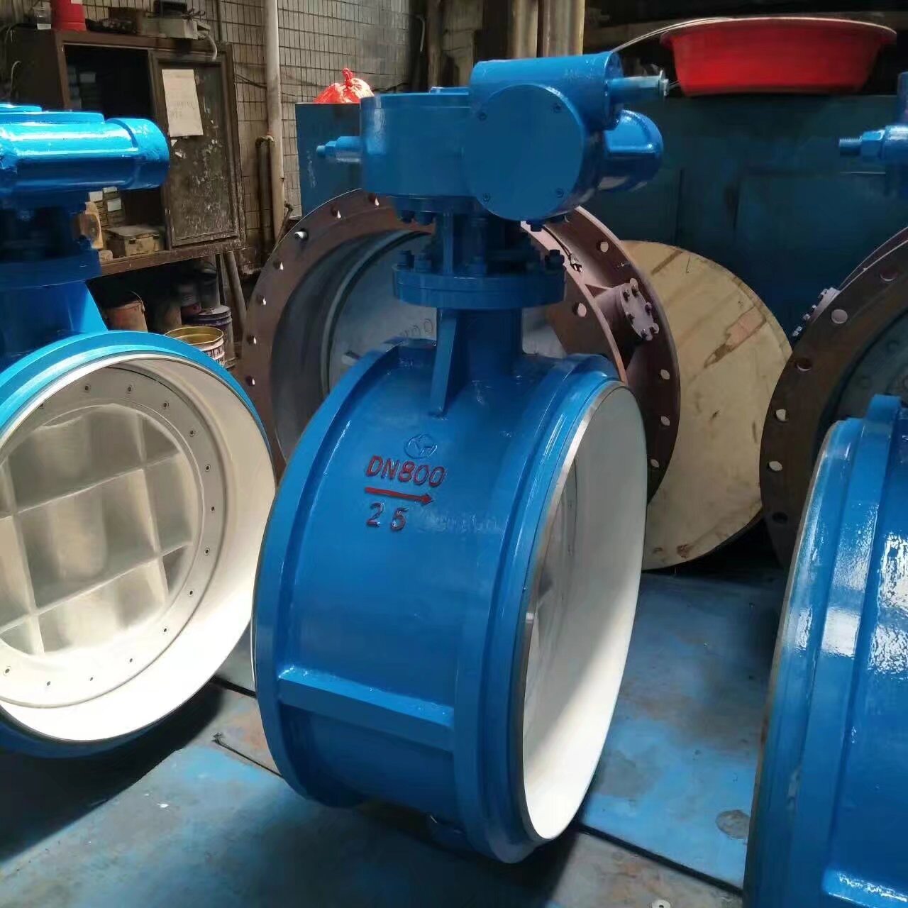 D363H-16C三偏心双向金属硬密封焊接蝶阀DN800热力管网双向压蝶阀