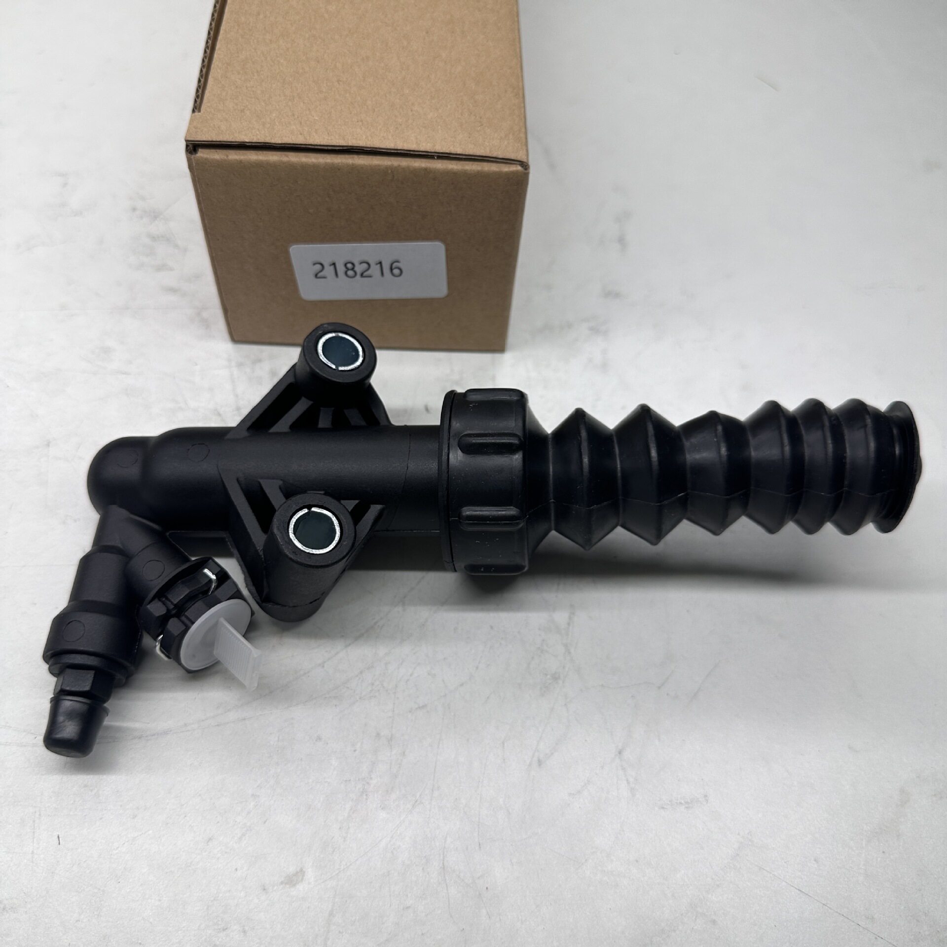 218216适用于标致307雪铁龙C3离合器总泵