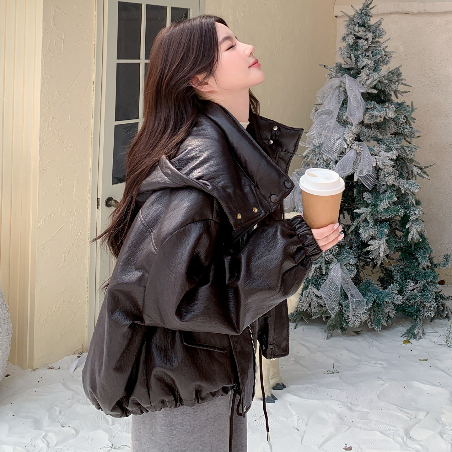 咖色短款皮面免洗羽绒服女厚外套