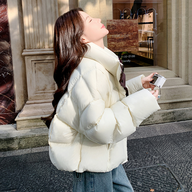 鹅绒服女短款立领泡芙云朵羽绒服