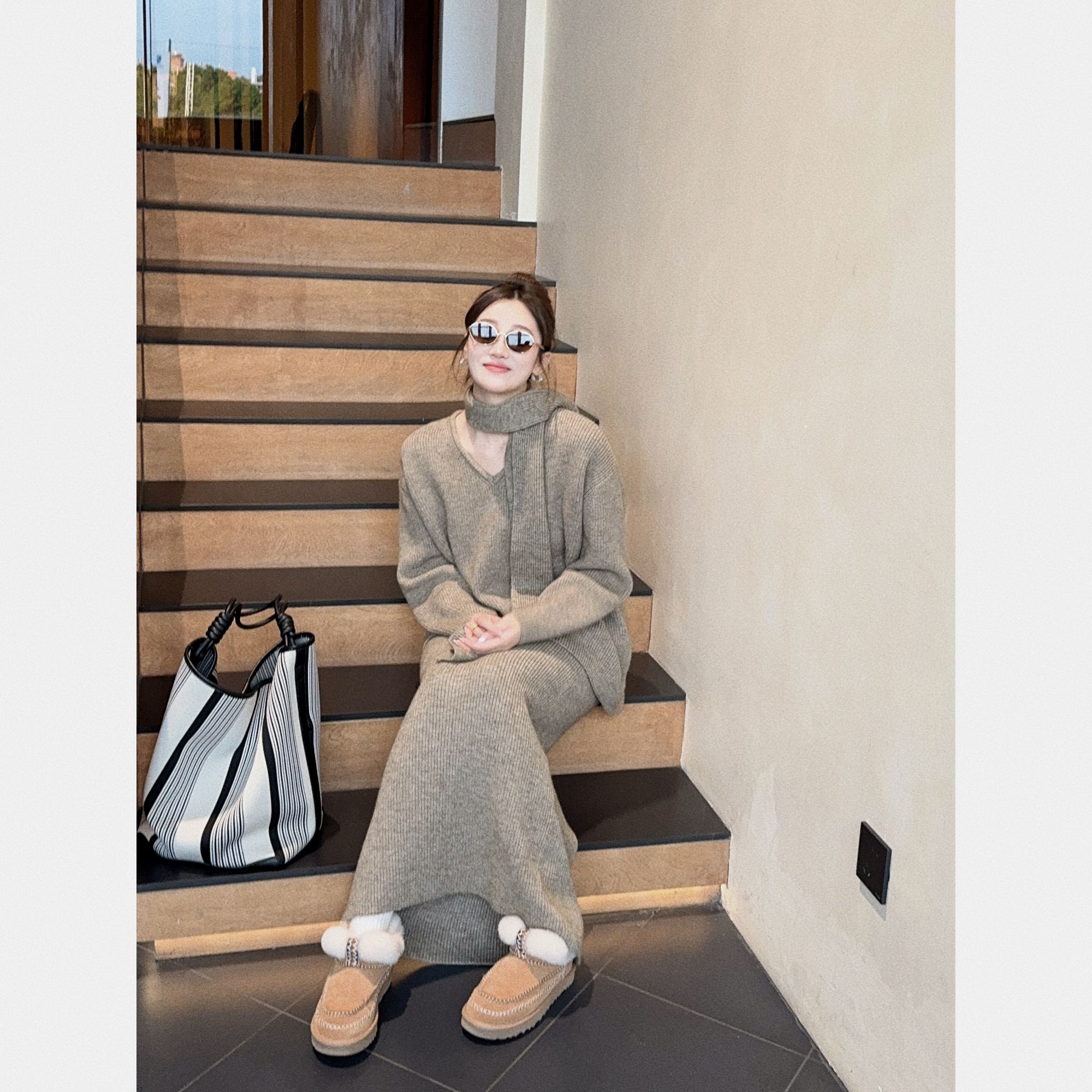 针织围巾毛衣半身裙三件套