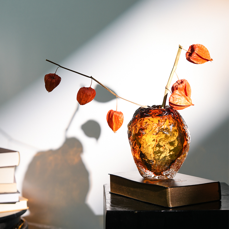 玻璃琥珀色花瓶轻奢艺术摆件