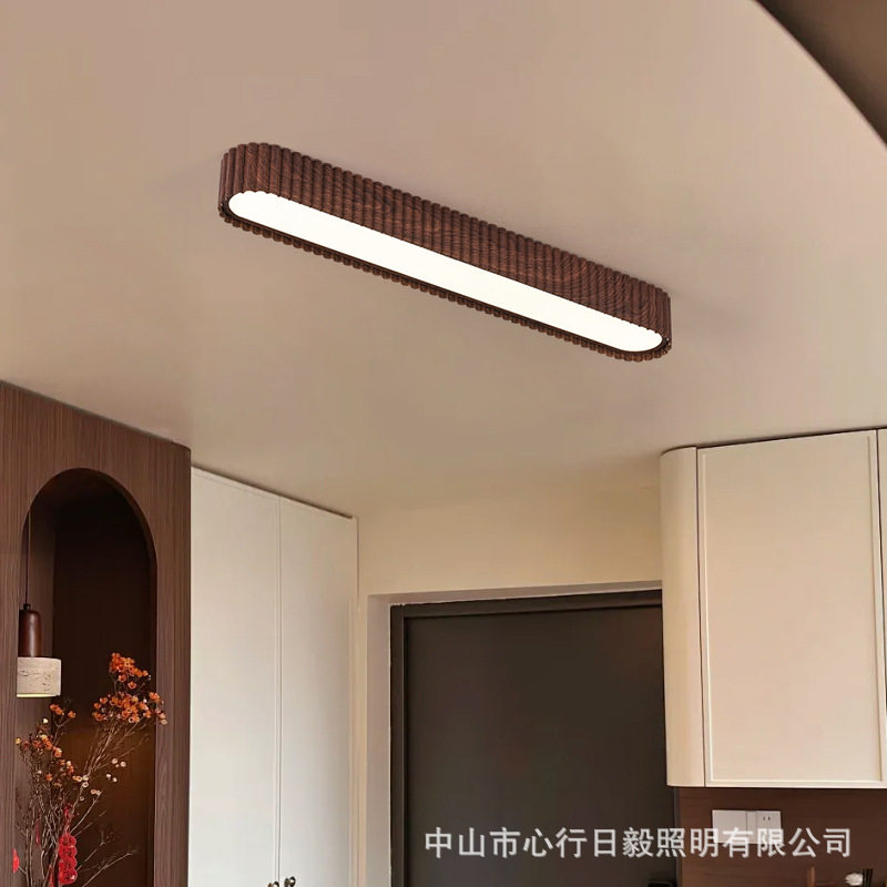 新中式吸顶灯仿木纹色入户玄关走廊过道灯铁艺北欧现代简约阳台灯