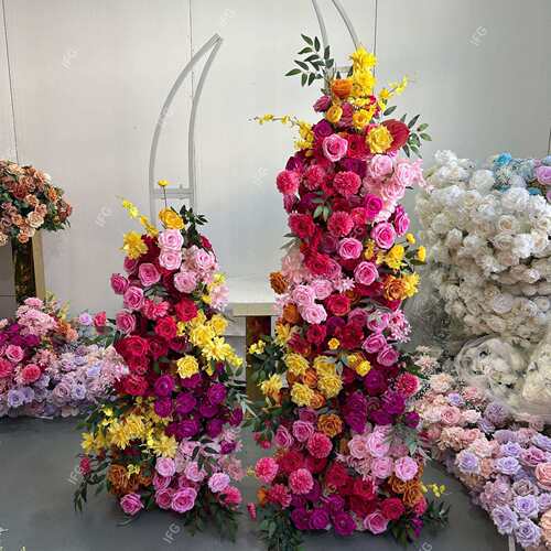 新款婚礼宴会厅布景道具仿真花花艺餐桌牛角架背景130+180cm拱门