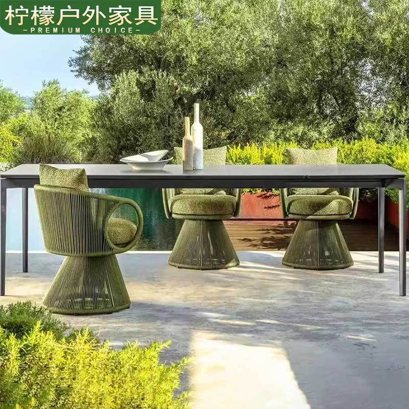北欧户外藤编桌椅室外露天餐桌椅庭院别墅防水防晒户外藤椅可旋转