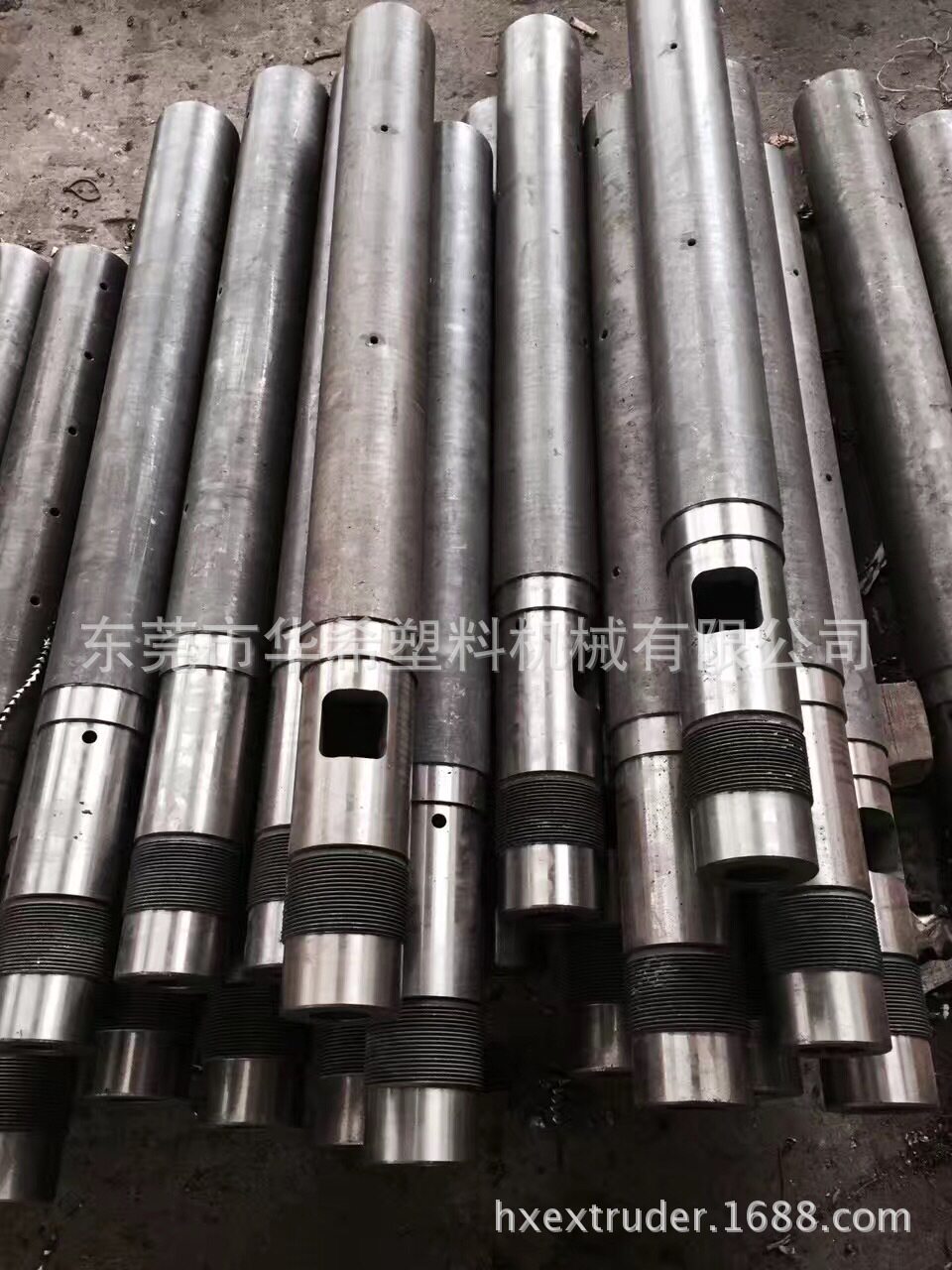 厂家直销注塑机螺杆桦钦机120T-Φ32双合金注塑机螺杆料管